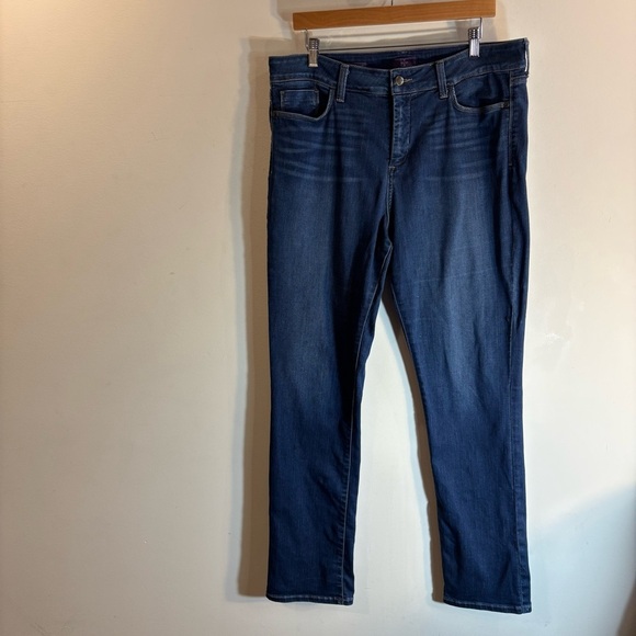NOT YOUR DAUGHTER JEANS Sz 16 NYDJ Samantha Slim Mid-Wash High Rise Jeans - Picture 2 of 9